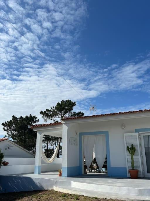 Casa De Maio - New T2 - Arrifana 650 Mts Hébergement de vacances Aljezur