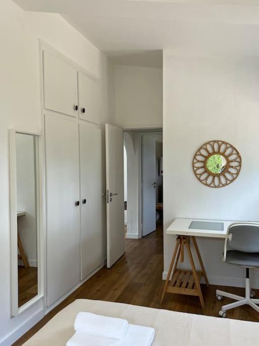 Casa De Maio - New T2 - Arrifana 650 Mts Hébergement de vacances *