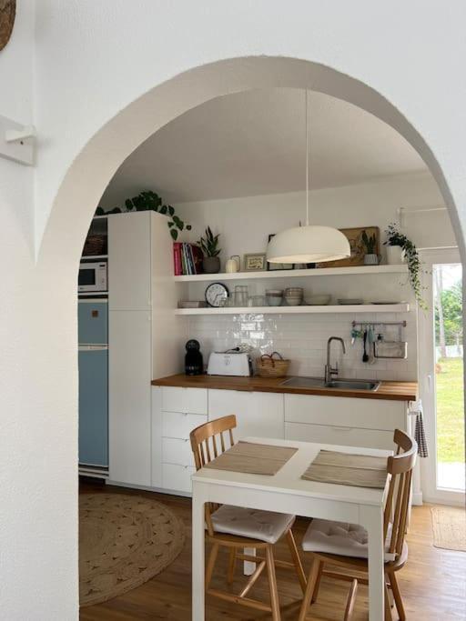 Hébergement de vacances Casa De Maio - New T2 - Arrifana 650 Mts *
